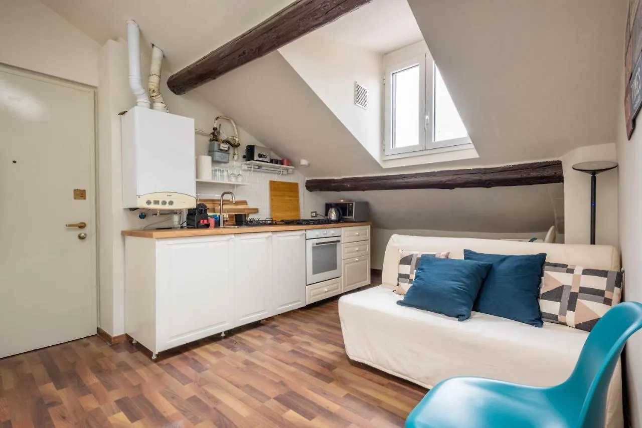 Luvi - Mantova Apartment Milan